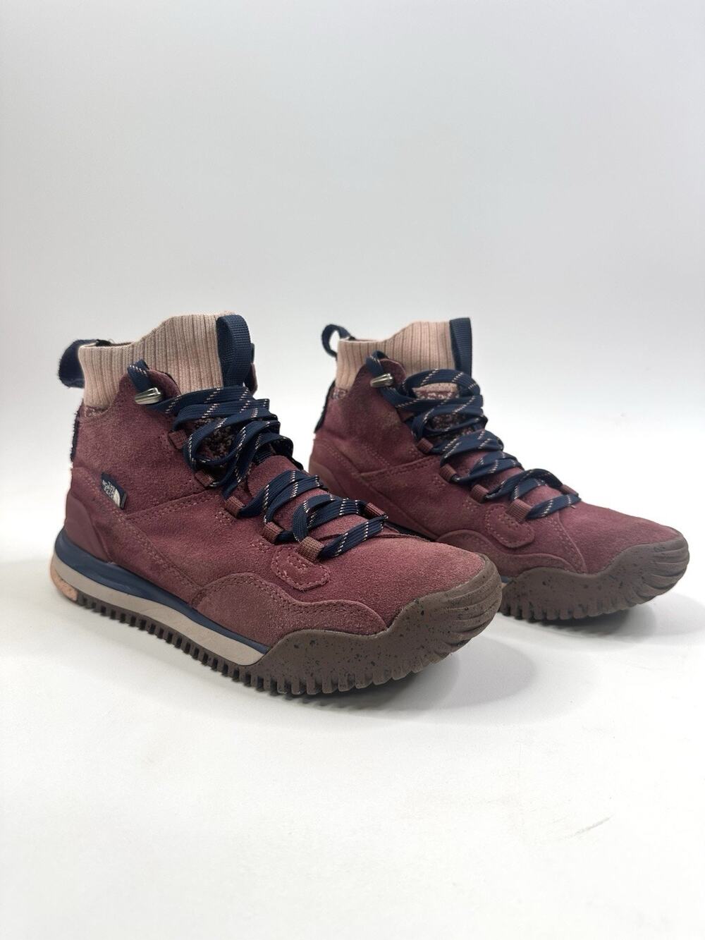 The North Face Back To Berkeley III Sport Red High Hiking Boots Sz 7 Outdoors